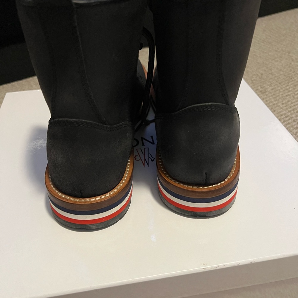 Moncler Men’s New Vancouver Shoes size US 41 - Picture 6 of 10
